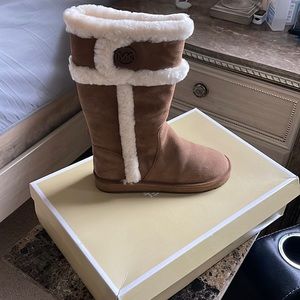 Michael Kors winter boots